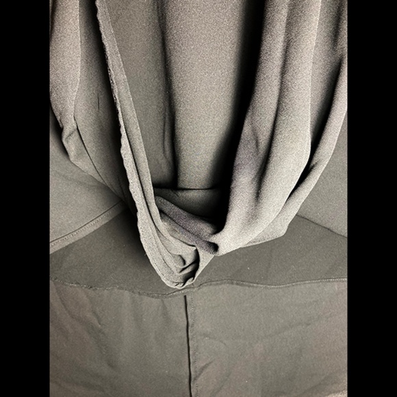 FOREVER 21--DRAPED CHIFFON HI-LOW TOP - Picture 4 of 7